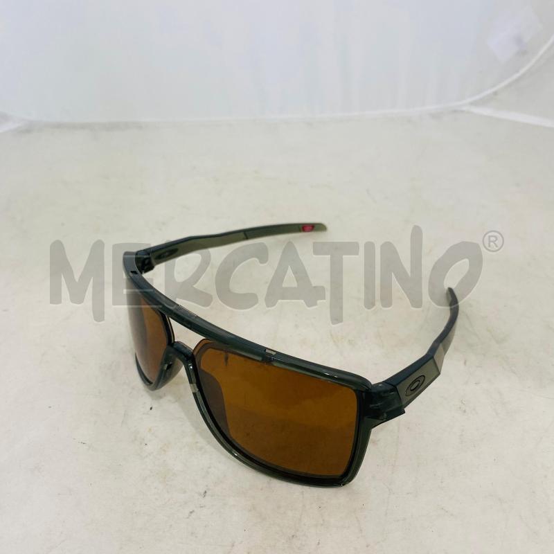 OCCHIALI OAKLEY MONTATURA VERDE TRASPARENTE LENTE MARRONE  | Mercatino dell'Usato Lago patria - giugliano in c. 4
