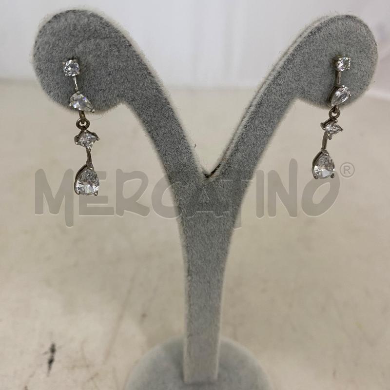 ORECCHINI PENDENTI GANCIO FARFALLA | Mercatino dell'Usato Lago patria - giugliano in c. 2