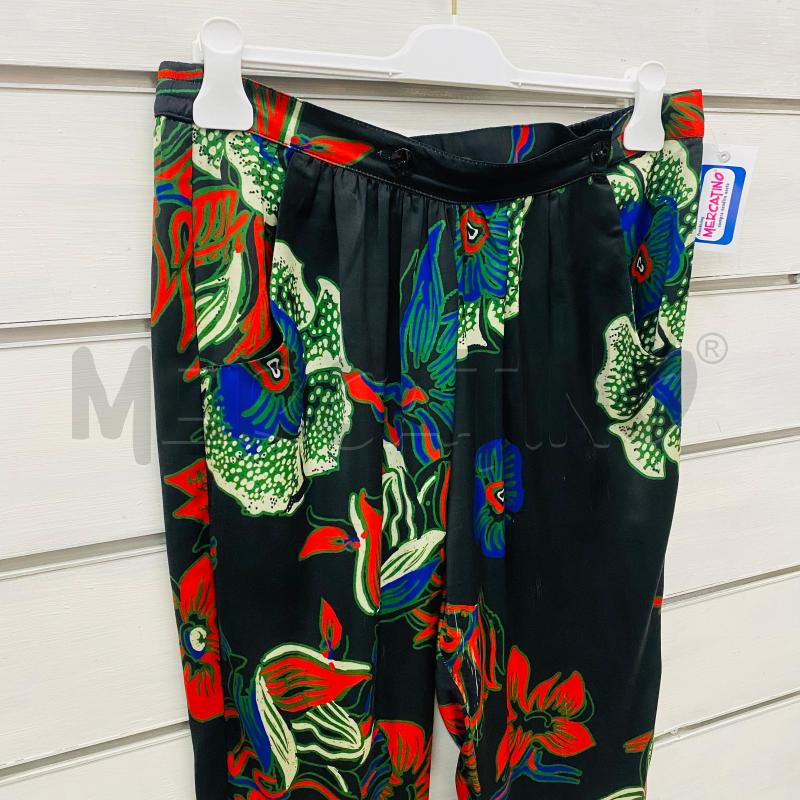 PANTALONE DONNA DESIGUAL NERO FIORI ROSSI BLU VERDI  | Mercatino dell'Usato Lago patria - giugliano in c. 2
