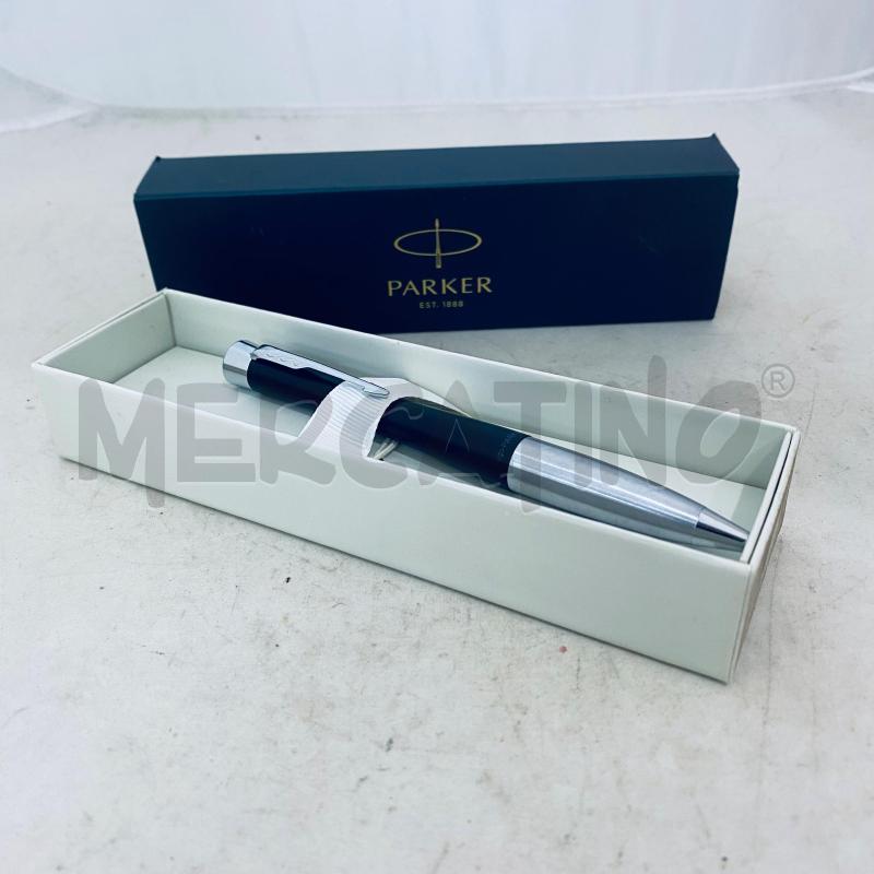 PENNA A SFERA PARKER NERA E GRIGIO | Mercatino dell'Usato Lago patria - giugliano in c. 1