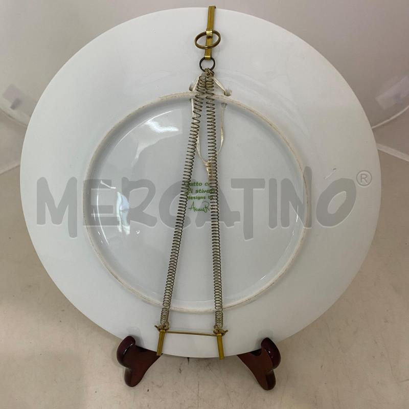 PIATTO GATTO CON GLI STIVALI DESIGN BYANNARI | Mercatino dell'Usato Lago patria - giugliano in c. 3