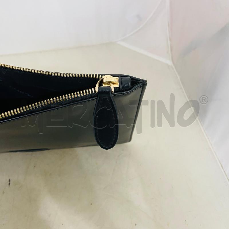 POCHETTE ELISABETTA FRANCHI NERA ZIP DORATA PERSONALIZZATA  | Mercatino dell'Usato Lago patria - giugliano in c. 3