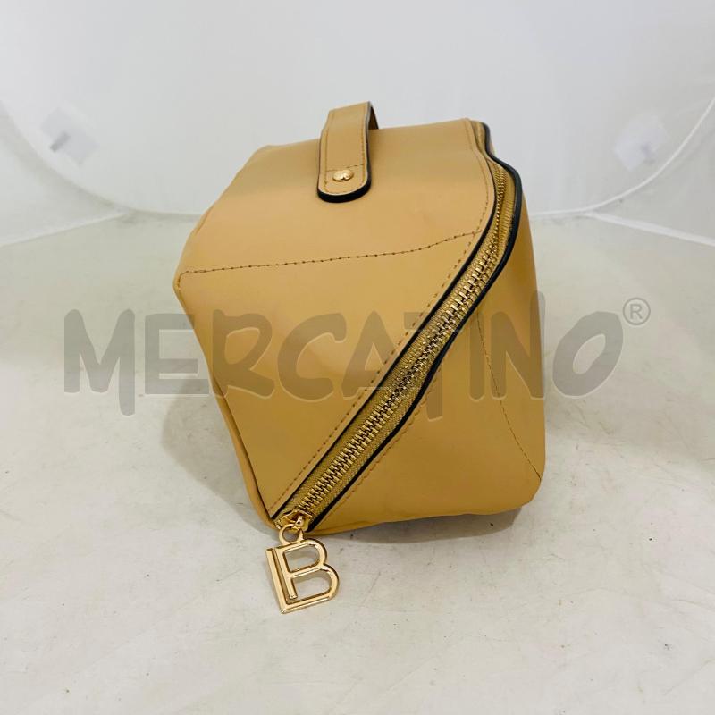 POCHETTE LAURA BIAGIOTTI CAMMELLO | Mercatino dell'Usato Lago patria - giugliano in c. 3