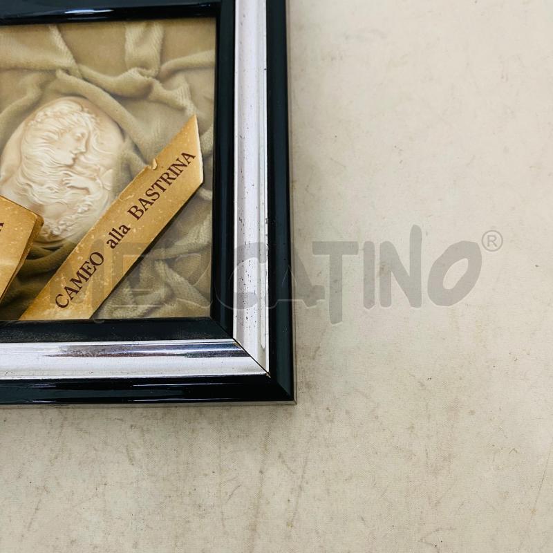 QUADRO CORNICE NERA CAMEO ALLA BASTRINA | Mercatino dell'Usato Lago patria - giugliano in c. 5