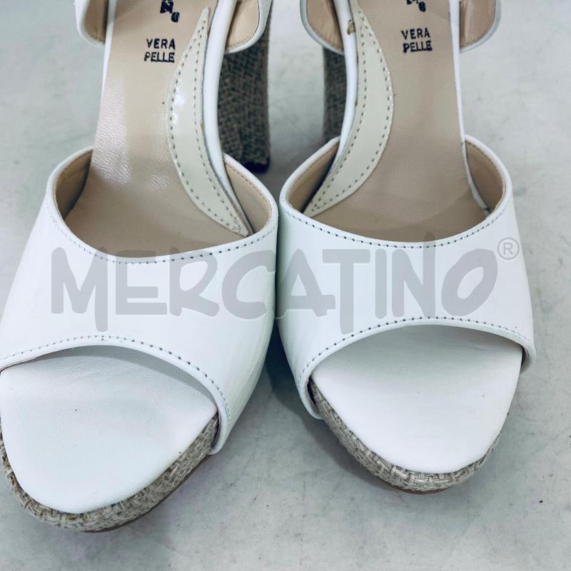 SANDALI DONNA CARLA SARCHEZ PELLE PANNA TACCO PAGLIA FIBIA TONDA | Mercatino dell'Usato Lago patria - giugliano in c. 5