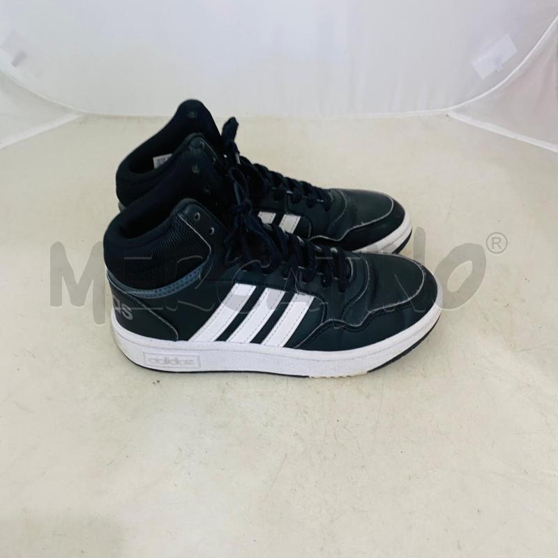 SCARPE BAMBINO ADIDAS NERE LOGO BIANCO  | Mercatino dell'Usato Lago patria - giugliano in c. 3