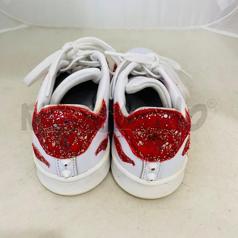 SCARPE DONNA ADIDAS STAN SMITH BIANCHE FIAMMA ROSSI | Mercatino dell'Usato Lago patria - giugliano in c. 4