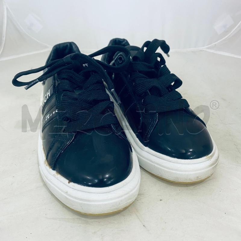 SCARPE DONNA JOHN RICHMOND VERNICE NERA SUOLA BIANCA  | Mercatino dell'Usato Lago patria - giugliano in c. 1