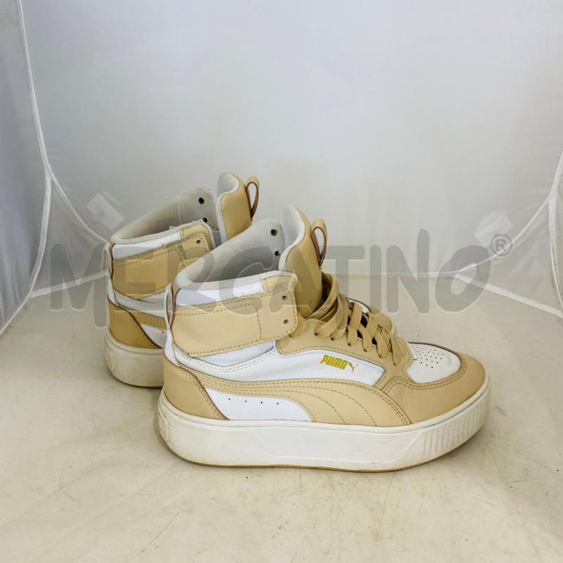 SCARPE DONNA PUMA ALTE BIEGE BIANCHE LOGO DORATO | Mercatino dell'Usato Lago patria - giugliano in c. 3
