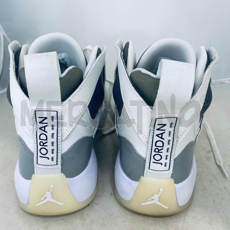 SCARPE UOMO JORDAN JUMPMAN TREY GREY WHITE  | Mercatino dell'Usato Lago patria - giugliano in c. 3
