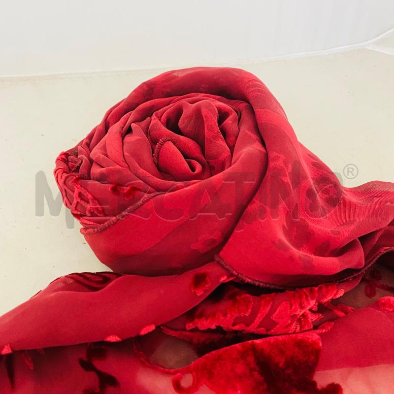 SCIARPA DONNA MOSCHINO SCARTELLINATA VELLUTO DISEGNI NATALIZI ROSSA | Mercatino dell'Usato Lago patria - giugliano in c. 2