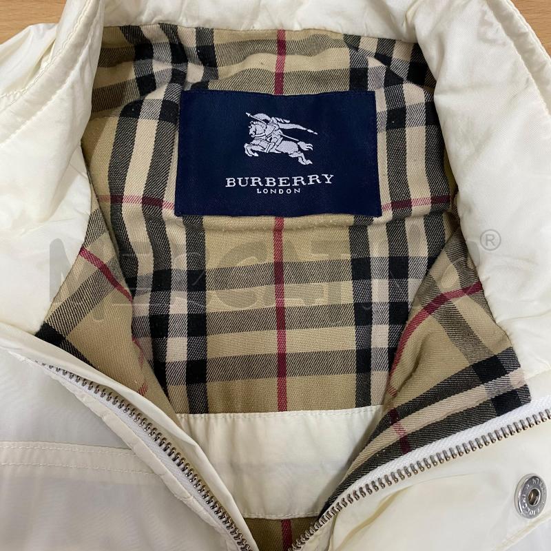 SMANICATO UOMO BURBERRY PANNA INTERNO SCHOZZESE | Mercatino dell'Usato Lago patria - giugliano in c. 5