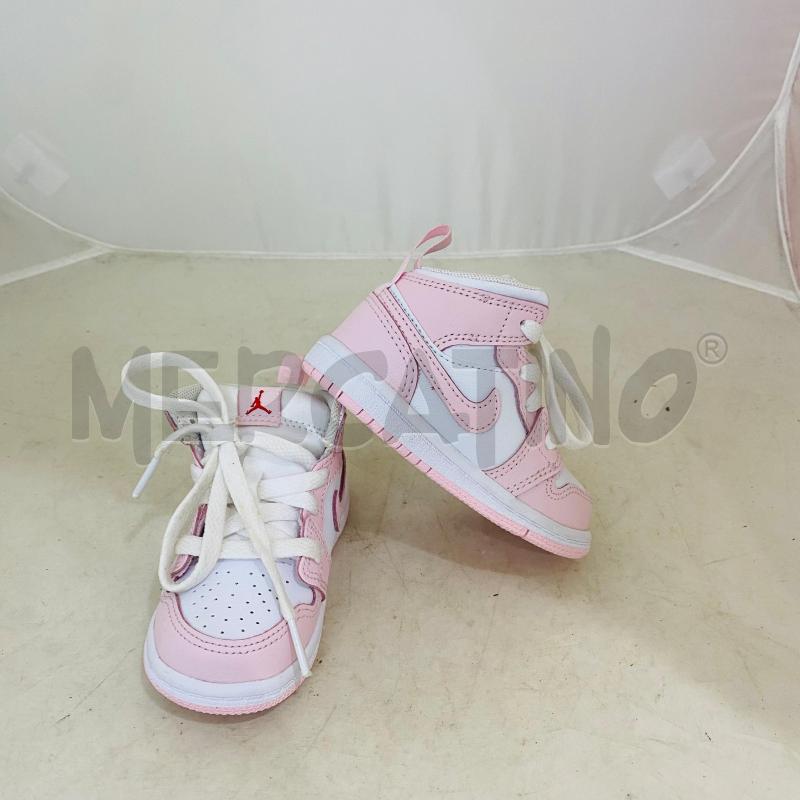 SNEAKERS BAMBINO AIR JORDAN ROSA BIANCHE | Mercatino dell'Usato Lago patria - giugliano in c. 2