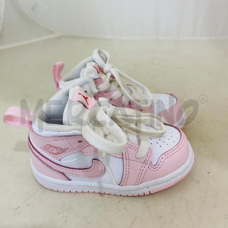 SNEAKERS BAMBINO AIR JORDAN ROSA BIANCHE | Mercatino dell'Usato Lago patria - giugliano in c. 3