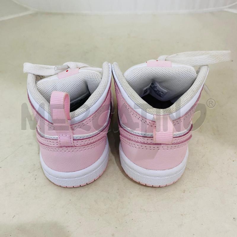 SNEAKERS BAMBINO AIR JORDAN ROSA BIANCHE | Mercatino dell'Usato Lago patria - giugliano in c. 4