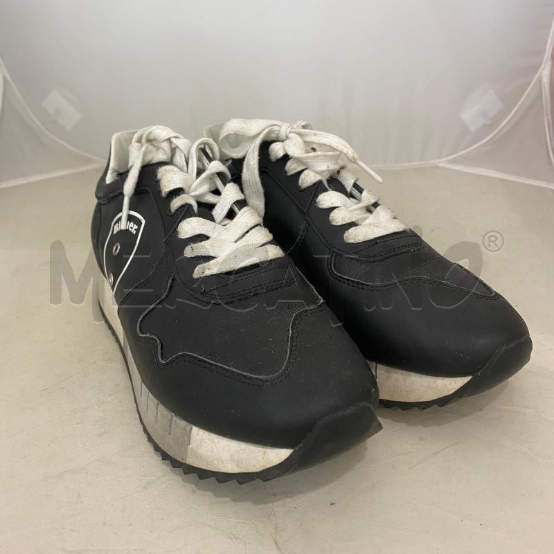 SNEAKERS DONNA BLAUER NERE SUOLA GOMMA BIANCA  | Mercatino dell'Usato Lago patria - giugliano in c. 1