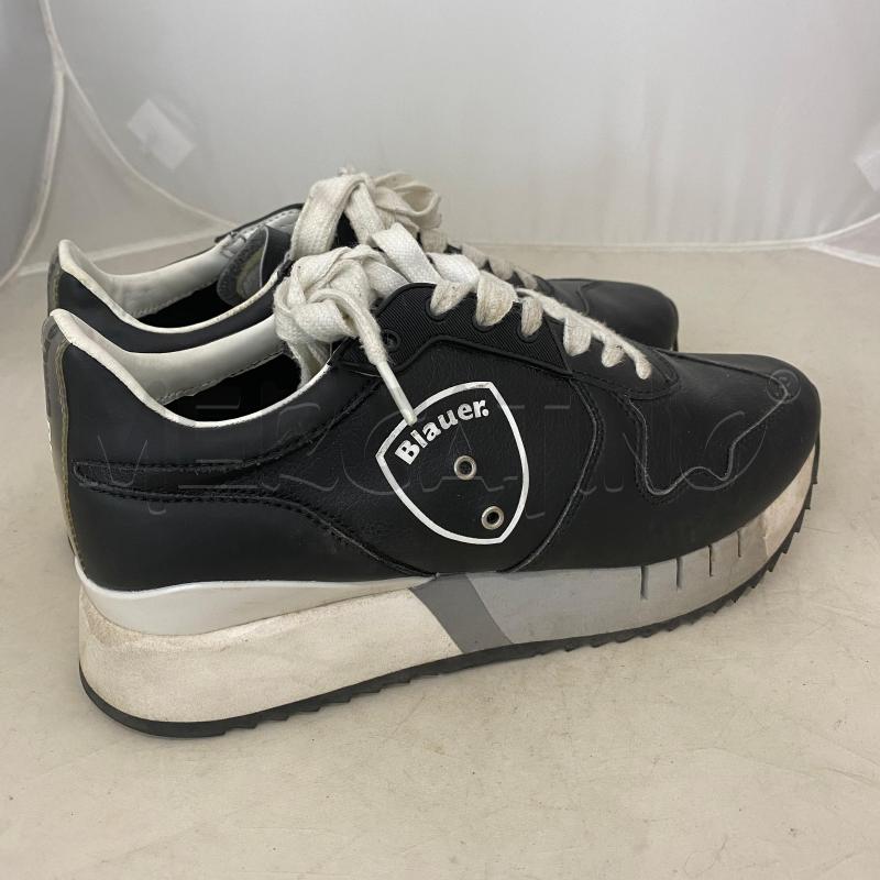 SNEAKERS DONNA BLAUER NERE SUOLA GOMMA BIANCA  | Mercatino dell'Usato Lago patria - giugliano in c. 2