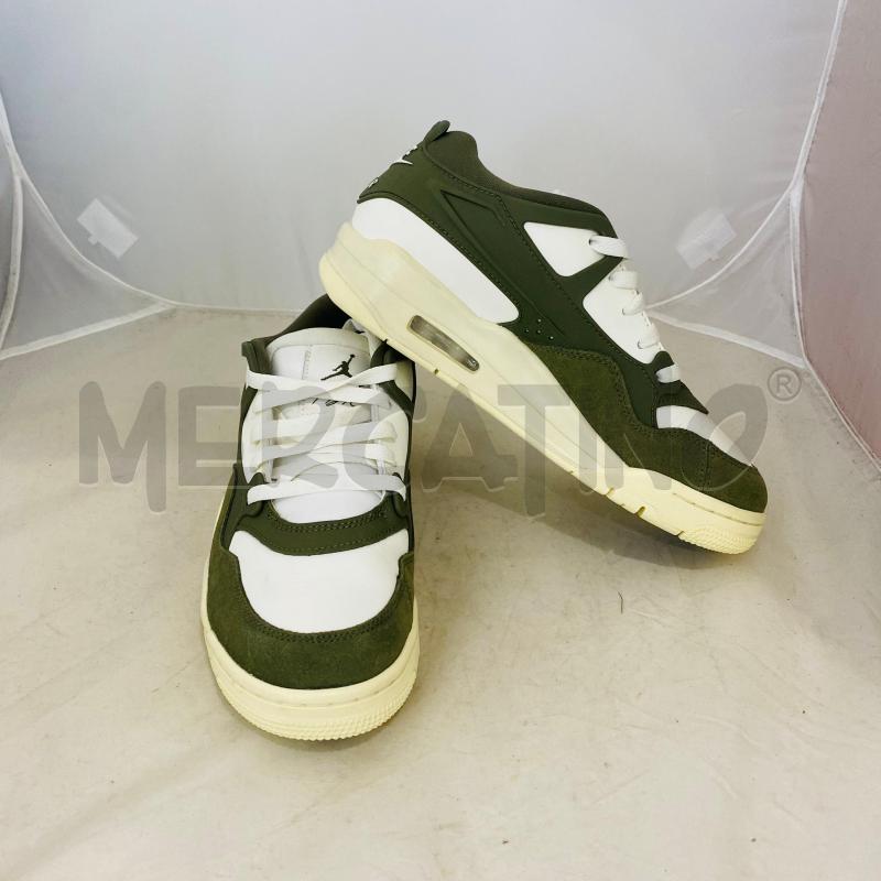 SNEAKERS DONNA NIKE AIR VERDE BOTTIGLIA BIANCHE | Mercatino dell'Usato Lago patria - giugliano in c. 1