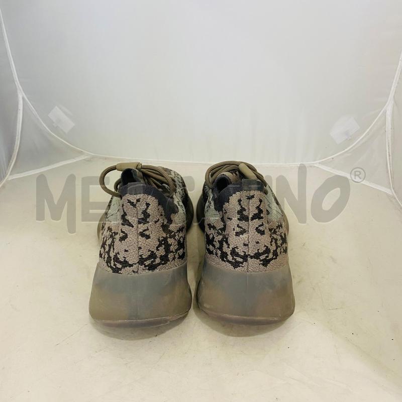 SNEAKERS UOMO ADIDAS YEEZY GRIGIO SFUMATO | Mercatino dell'Usato Lago patria - giugliano in c. 4