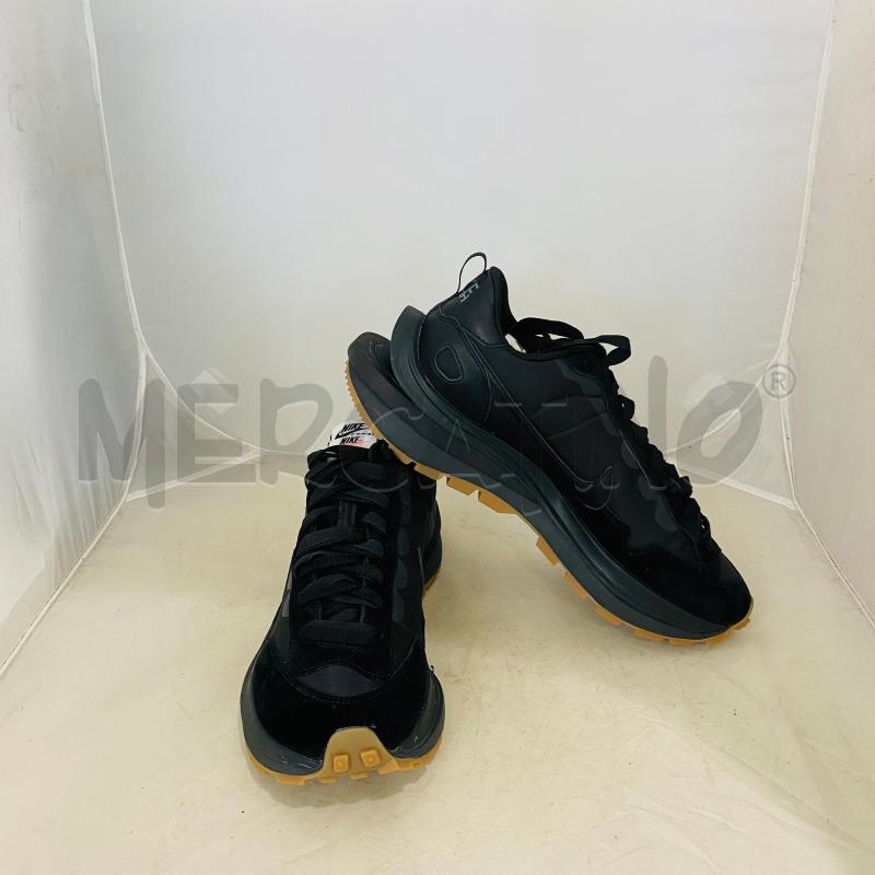 SNEAKERS UOMO VAPORWAFFLE SACAI BLACK GUM  | Mercatino dell'Usato Lago patria - giugliano in c. 1