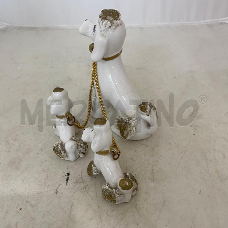 SOPRAMMOBILE BARBONCINI IN CERAMICA AL GUINZAGLIO | Mercatino dell'Usato Lago patria - giugliano in c. 4