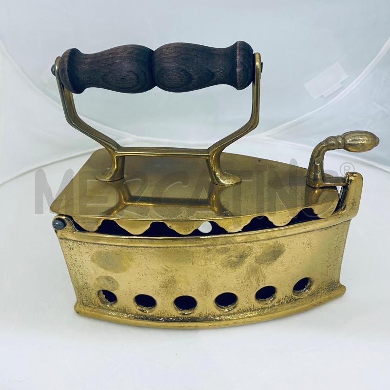 SOPRAMMOBILE FERRO DA STIRO METALLO DORATO GRANDE | Mercatino dell'Usato Lago patria - giugliano in c. 3
