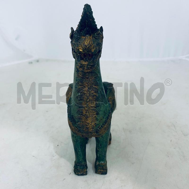STATUETTA LEONE GUARDIANO METALLO DORATO | Mercatino dell'Usato Lago patria - giugliano in c. 2