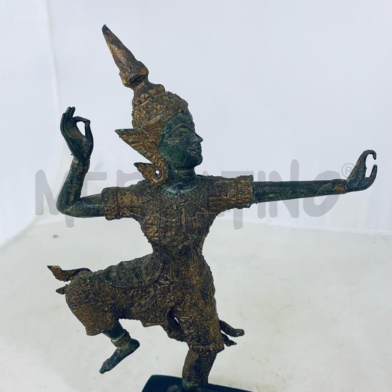 STATUETTA METALLO DORATO DIVINITÀ THAILANDESE NERA E DORATO | Mercatino dell'Usato Lago patria - giugliano in c. 2