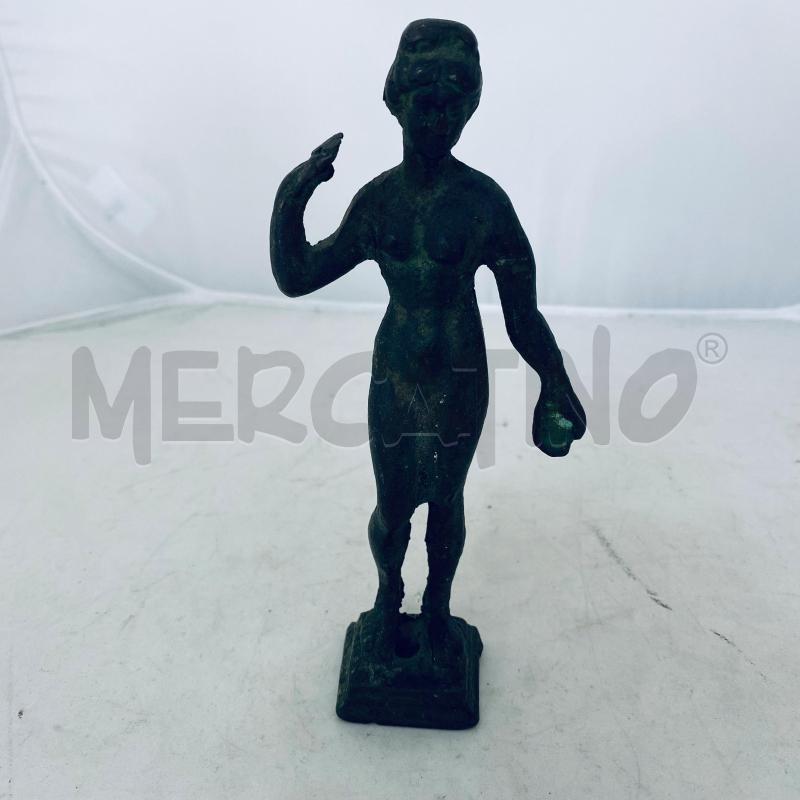 STATUINA DONNA FERRO BRACCIO PIEGATO | Mercatino dell'Usato Lago patria - giugliano in c. 1