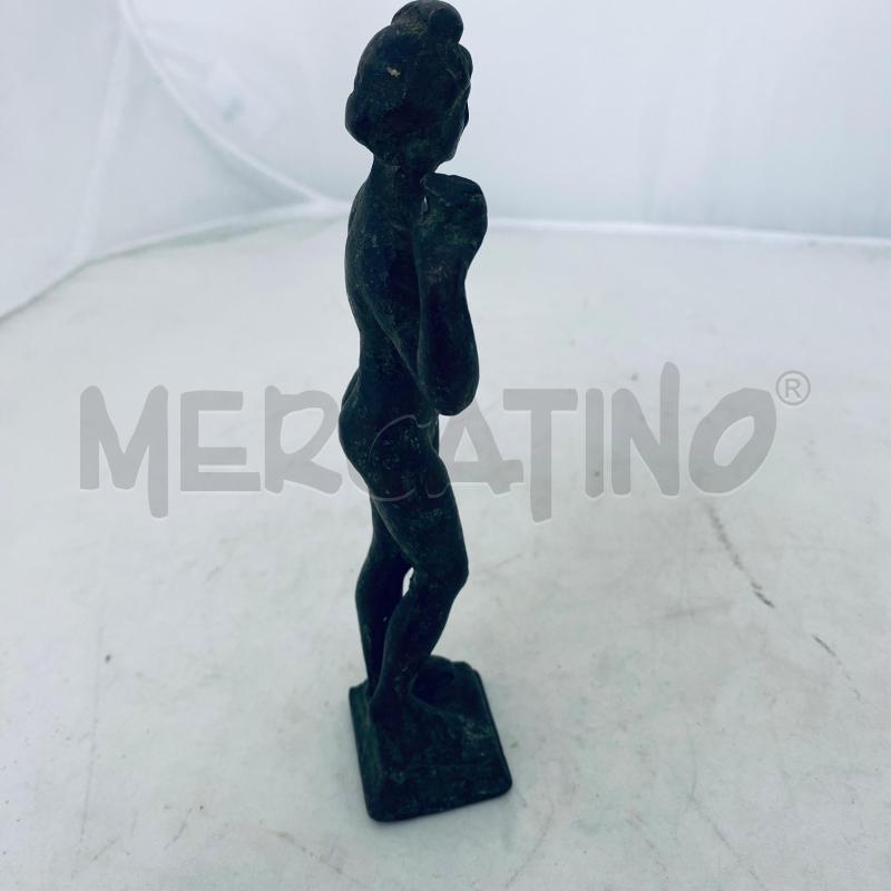 STATUINA DONNA FERRO BRACCIO PIEGATO | Mercatino dell'Usato Lago patria - giugliano in c. 5