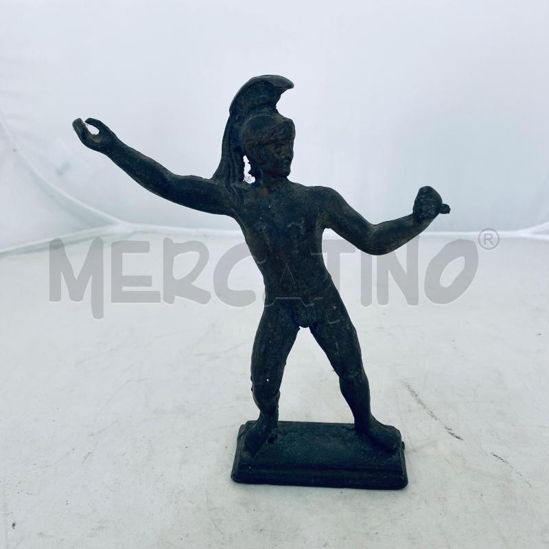 STATUINA FERRO UOMO CN ELMO | Mercatino dell'Usato Lago patria - giugliano in c. 1