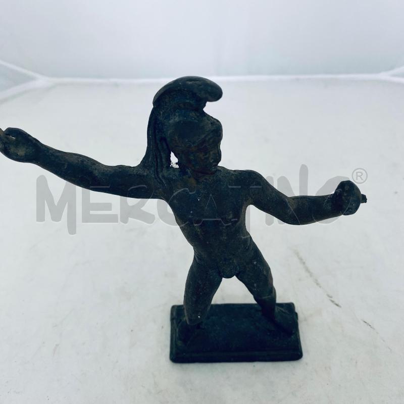 STATUINA FERRO UOMO CN ELMO | Mercatino dell'Usato Lago patria - giugliano in c. 2