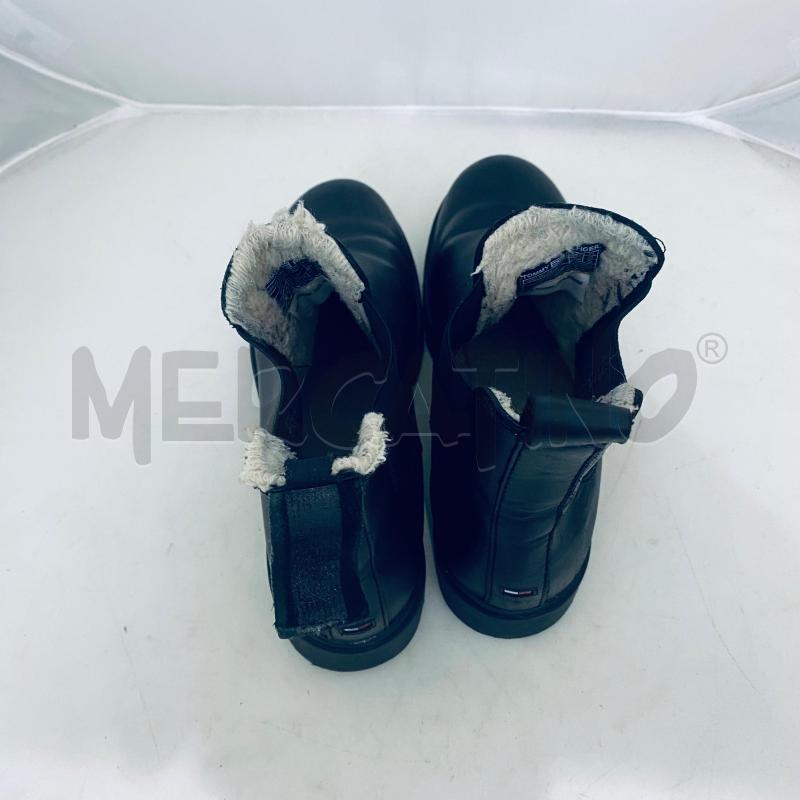 STIVALETTI DONNA TOMMY JEANS NERI PELO INTERNO | Mercatino dell'Usato Lago patria - giugliano in c. 4
