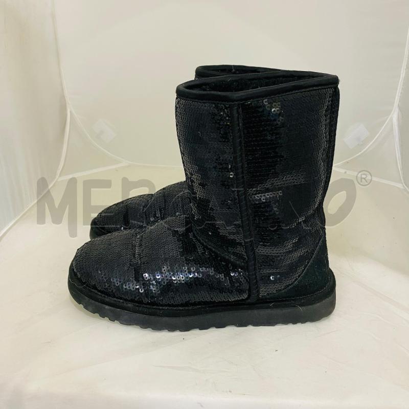 STIVALI DONNA UGG PAILLETTE NERE    | Mercatino dell'Usato Lago patria - giugliano in c. 5