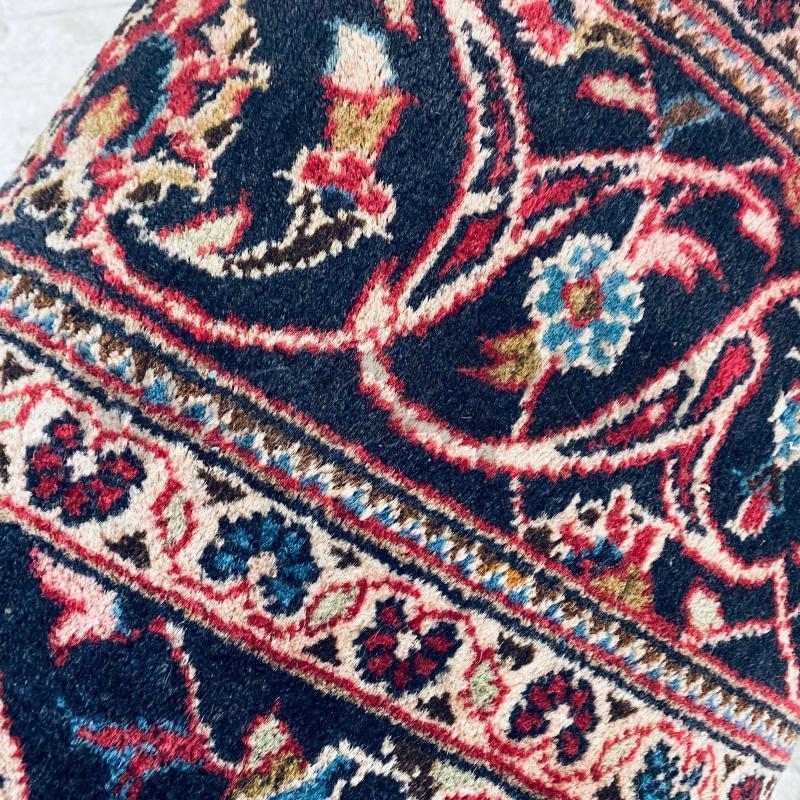 TAPPETO PERSIANO FONDO BORDEAUX ROMBO BLU CENTRALE 240X140  | Mercatino dell'Usato Lago patria - giugliano in c. 2