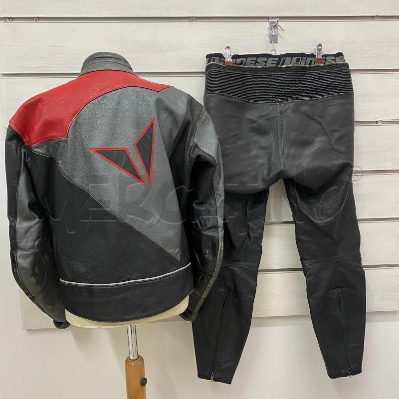TUTA MOTO DONNA DAINESE PELLE GIUBBINO+PANTALONE   | Mercatino dell'Usato Lago patria - giugliano in c. 3