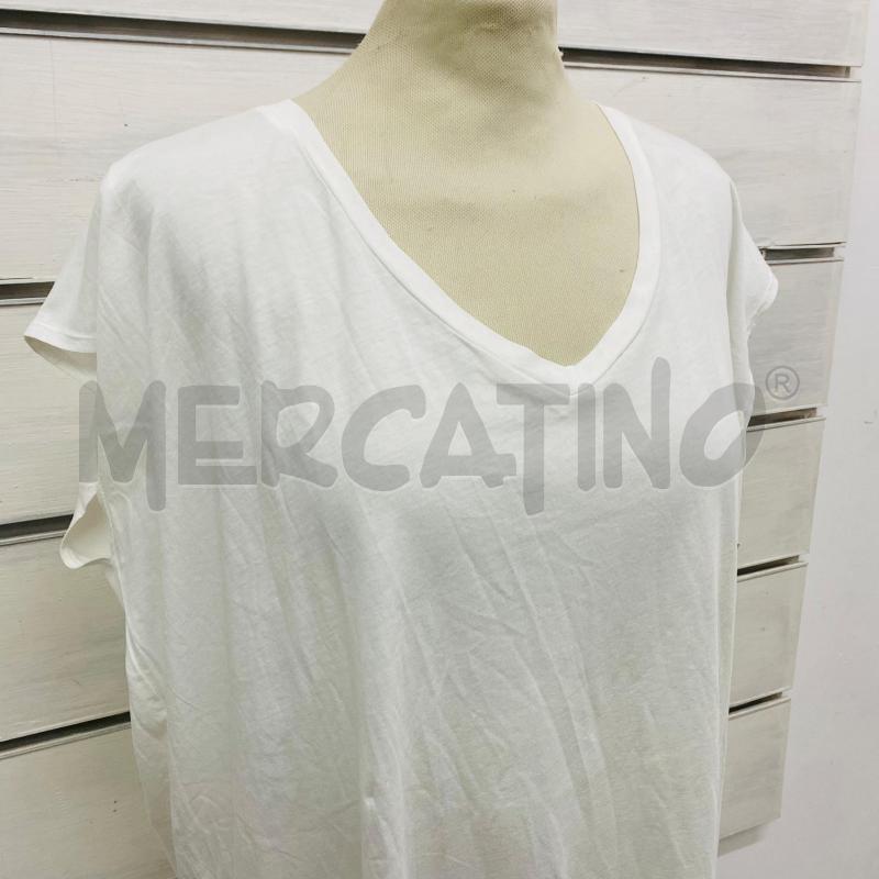 T SHIRT DONNA MALIPARMI BIANCA LOGO DIETRO  | Mercatino dell'Usato Lago patria - giugliano in c. 2