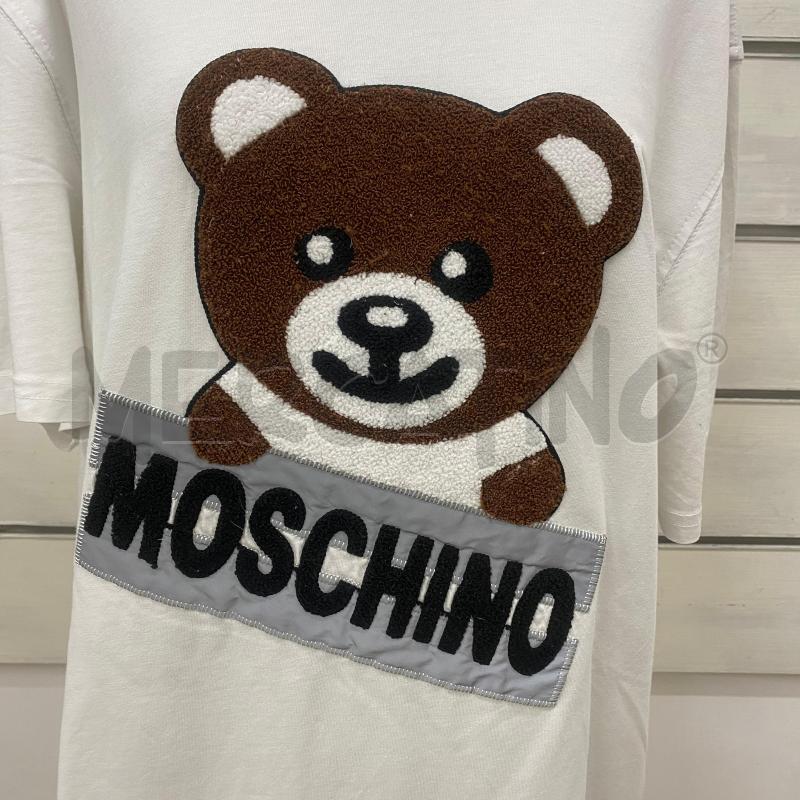 T SHIRT DONNA MOSCHINO BIANCO STAMPA ORSETTO MARRONE IN RILIEVO | Mercatino dell'Usato Lago patria - giugliano in c. 2