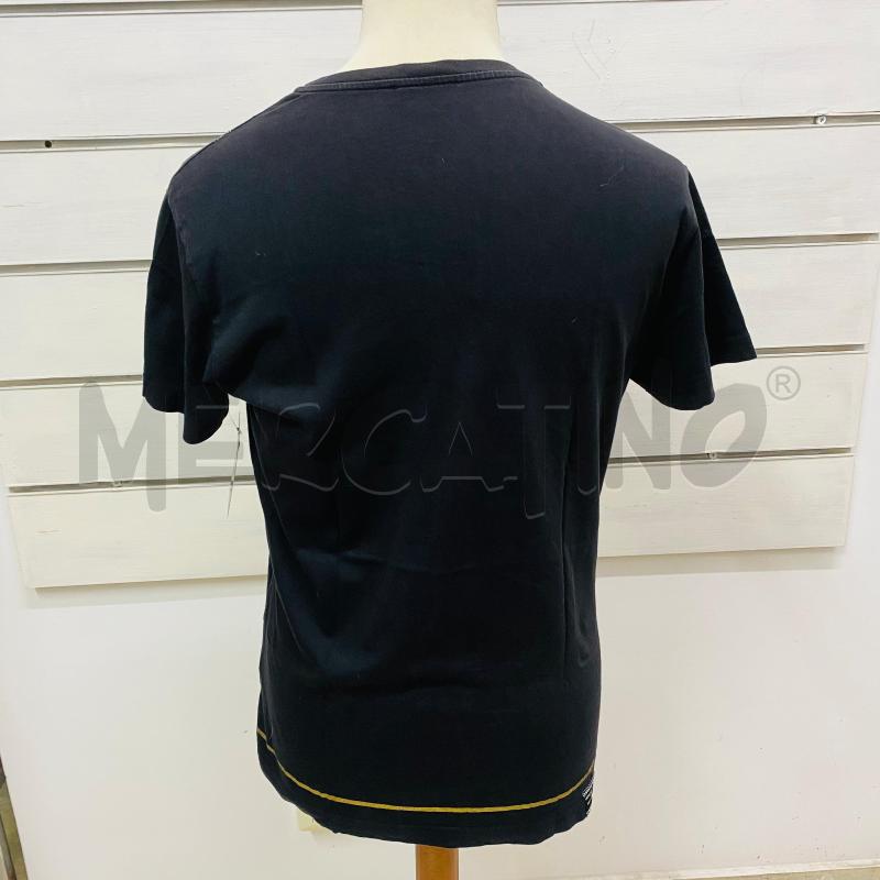 T SHIRT UOMO VERSACE JEANS NERA DISEGNO DORATO | Mercatino dell'Usato Lago patria - giugliano in c. 5