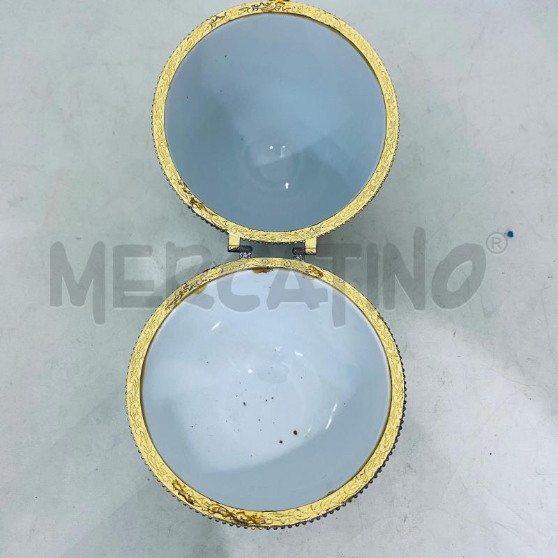 UOVO COLLEZIONE TRE PIEDI DORATI | Mercatino dell'Usato Lago patria - giugliano in c. 3