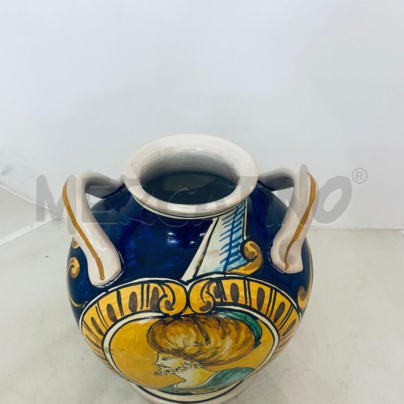 VASO SABELLA SCIACCA DUE MANICI DISEGNBO BLU | Mercatino dell'Usato Lago patria - giugliano in c. 2