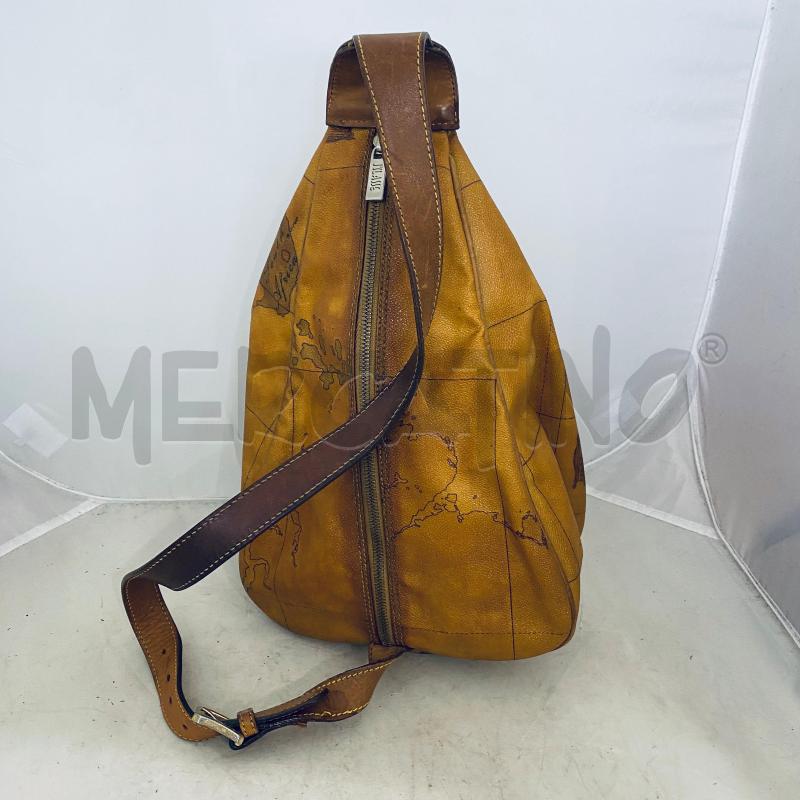 ZAINO DONNA MONOSPALLA 1 CLASSE | Mercatino dell'Usato Lago patria - giugliano in c. 2