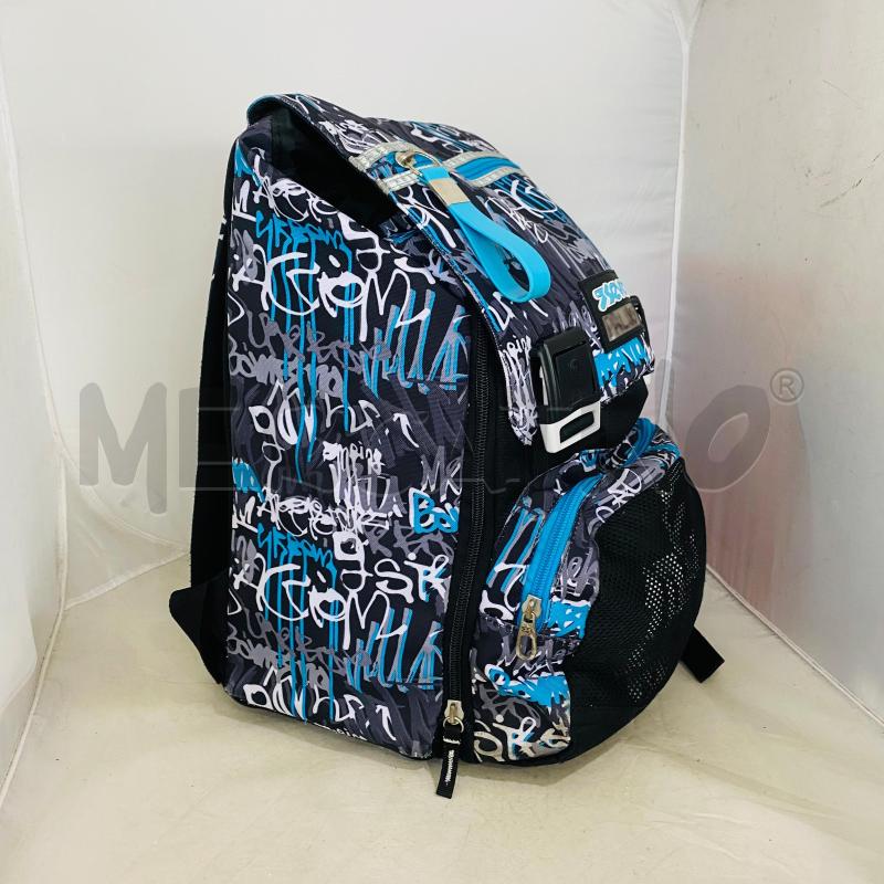 ZAINO SCUOLA SEVEN NERO SCRITTE PROFILO AZZURRO | Mercatino dell'Usato Lago patria - giugliano in c. 2