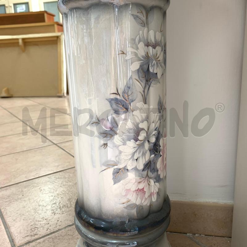 COLONNINA CON VASO 0 | Mercatino dell'Usato Varcaturo - giugliano in c. 3