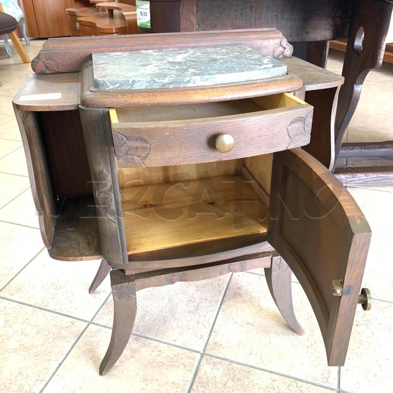 COMODINO IN LEGNO CON MARMO CC | Mercatino dell'Usato Varcaturo - giugliano in c. 2