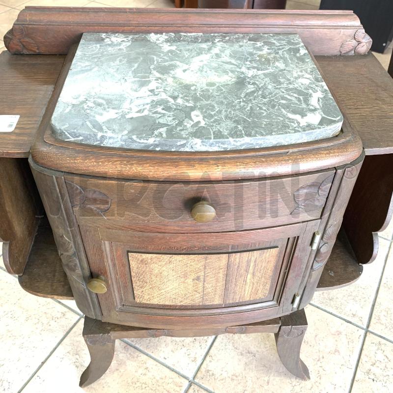 COMODINO IN LEGNO CON MARMO CC | Mercatino dell'Usato Varcaturo - giugliano in c. 3