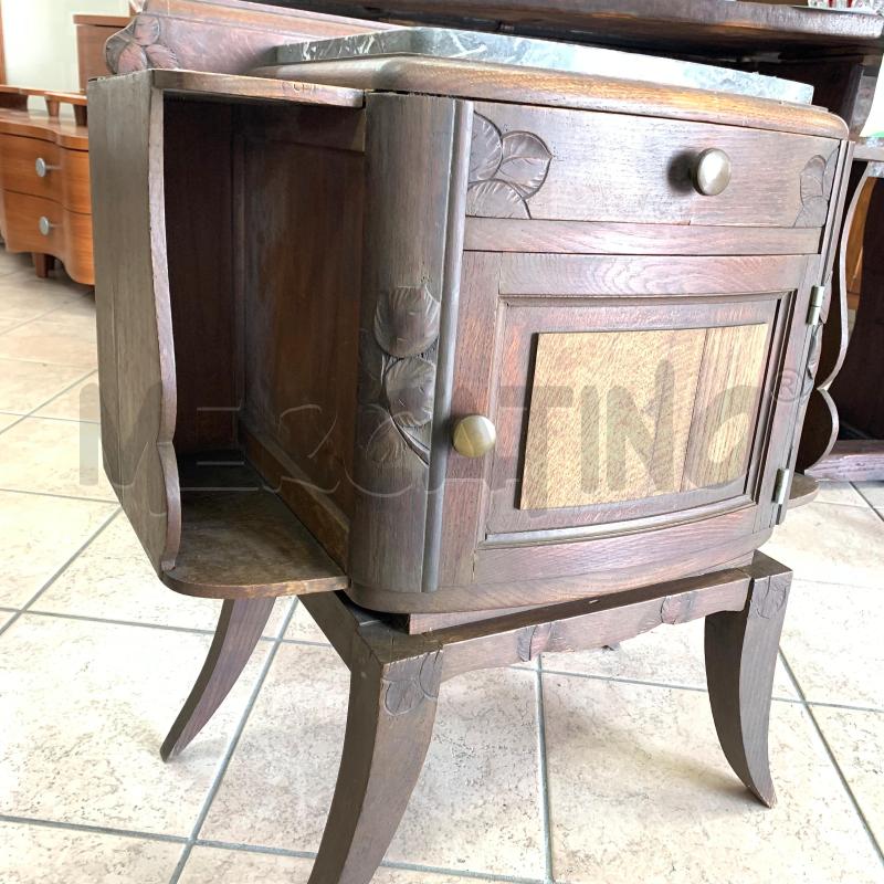 COMODINO IN LEGNO CON MARMO CC | Mercatino dell'Usato Varcaturo - giugliano in c. 4