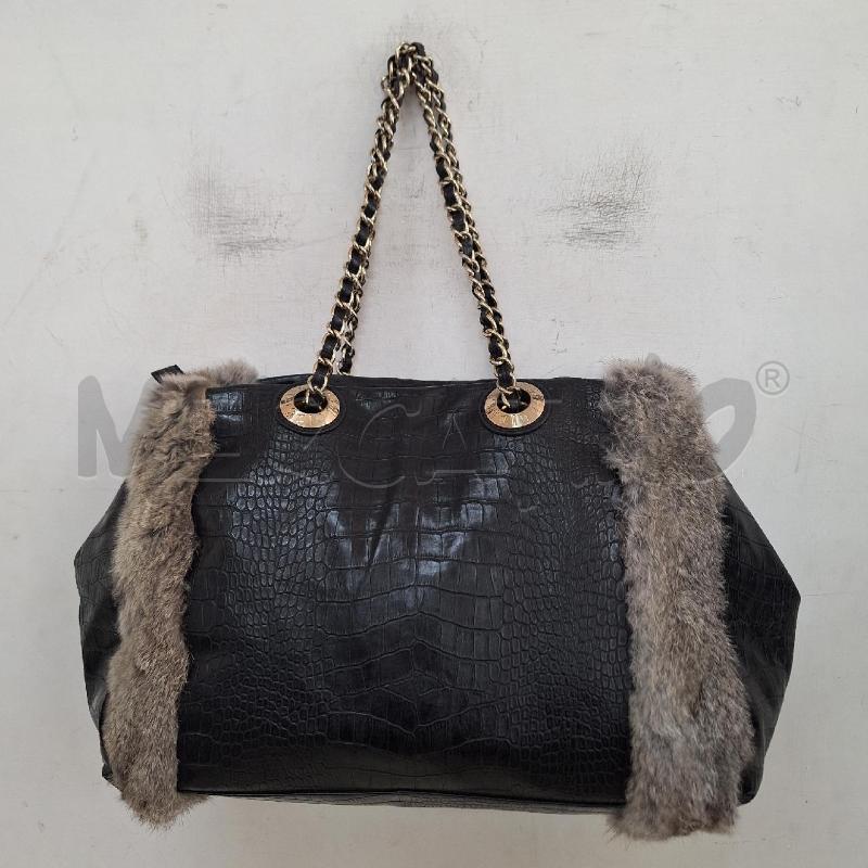 BORSA DONNA BLUGIRL NERO PELLICCIOTTO | Mercatino dell'Usato Ottaviano 2