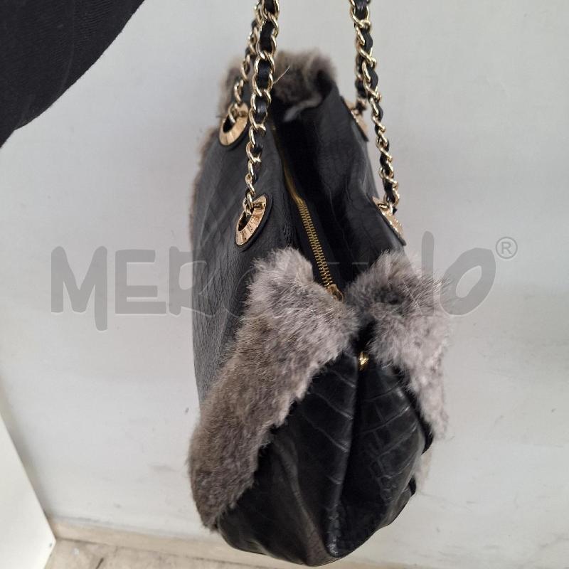 BORSA DONNA BLUGIRL NERO PELLICCIOTTO | Mercatino dell'Usato Ottaviano 3