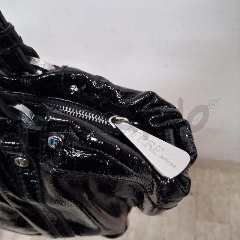 BORSA DONNA FERRÈ NERO PVC | Mercatino dell'Usato Ottaviano 3
